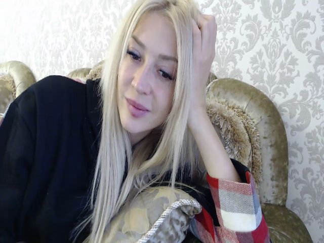 Live sex webcam photo for Your_Eyes__ #270921948