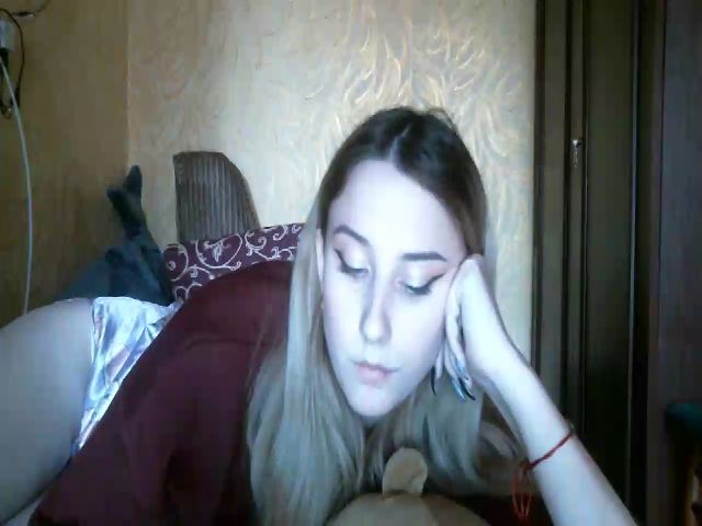 Live sex webcam photo for ModestBlonde #270921682