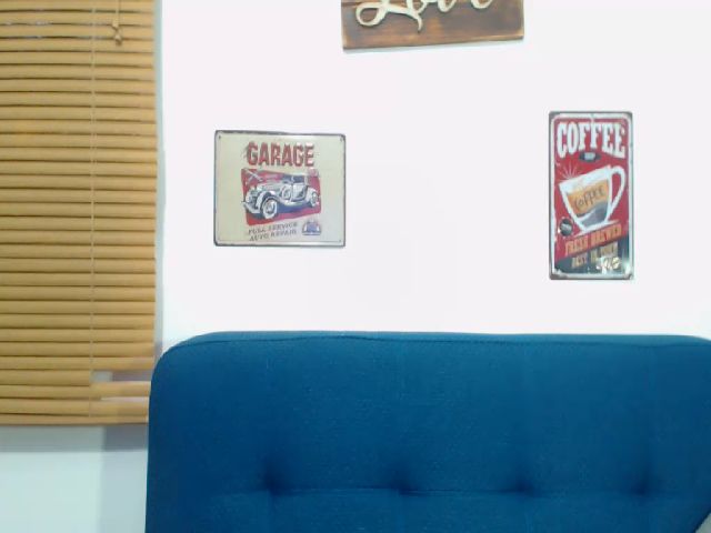 Live sex webcam photo for Violetasweett #270926107