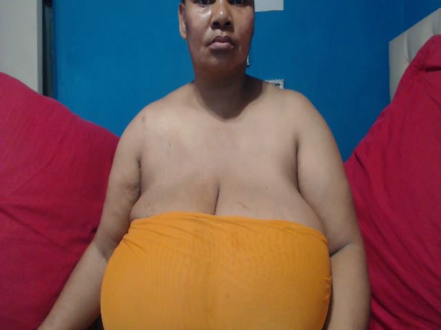 Live sex webcam photo for EbonyxBBW #270918334