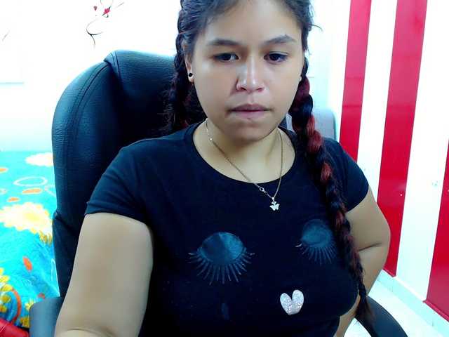 Live sex webcam photo for JaneKnox #270916902