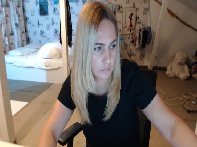 Live sex webcam photo for Sweet_Mady #270924867