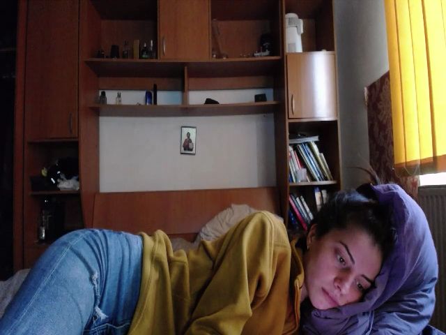 Live sex webcam photo for PetiteAntonia #270922347