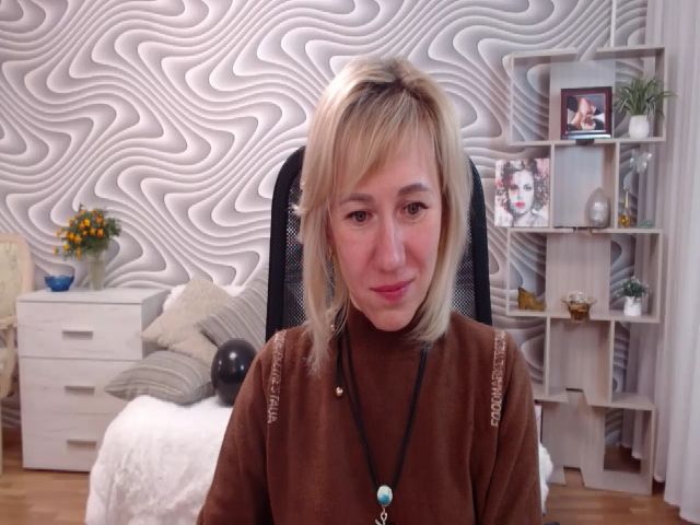 Live sex webcam photo for SvenIsolde #270926517