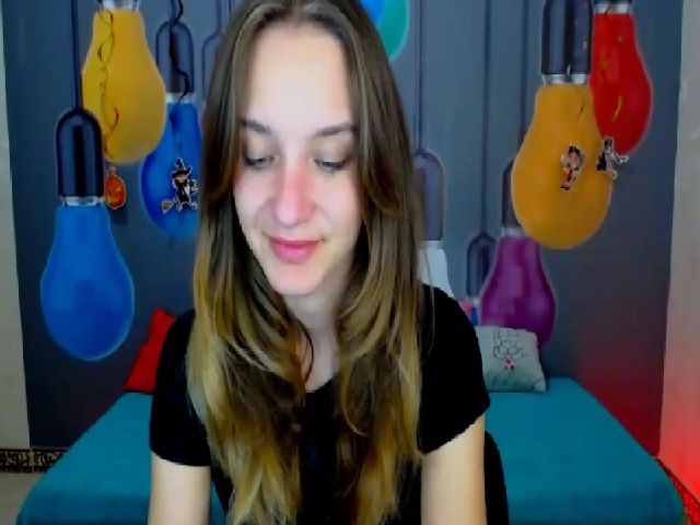 Live sex webcam photo for Tessa_Hot #270928605