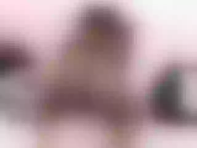 Live sex webcam photo for AnnyMyerss #270916056