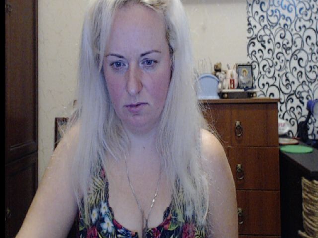 Live sex webcam photo for ShiningBlonde #270923646