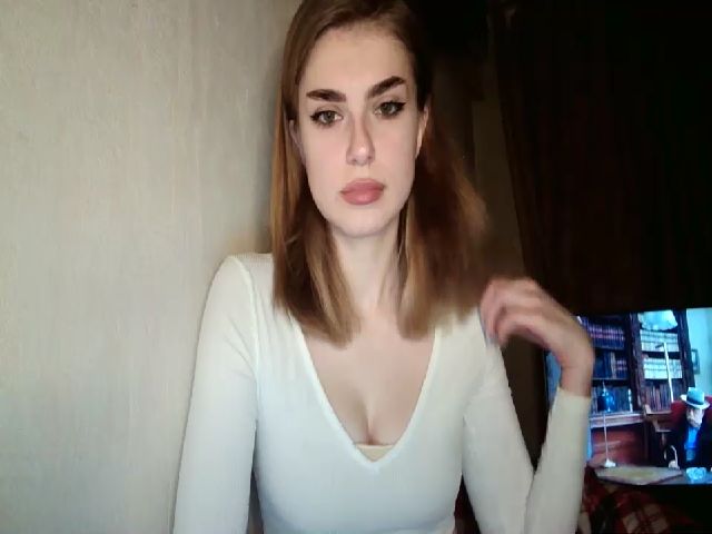 Live sex webcam photo for Babyyygirrrl #270927273