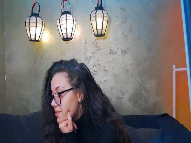 Live sex webcam photo for Leya_ice #270922854