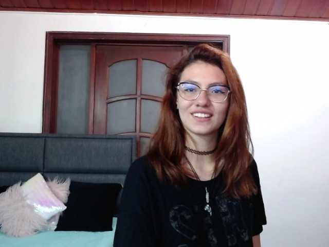 Live sex webcam photo for afrik-candoll #270912460