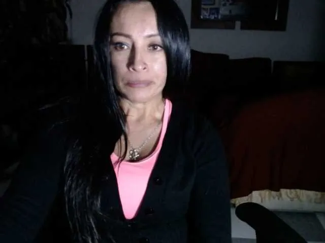 Live sex webcam photo for lunaws11 #270916244