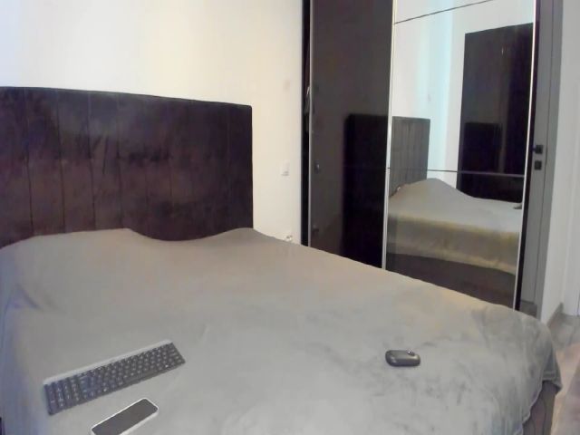 Live sex webcam photo for LexiRoseee #270918048