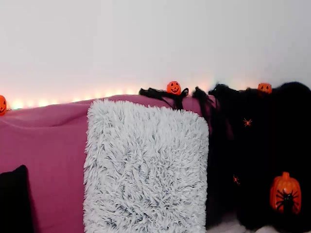Live sex webcam photo for Valentina_F #270928612