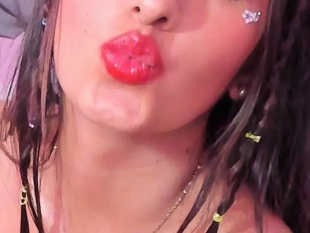 Live sex webcam photo for catalina-doll #270915993