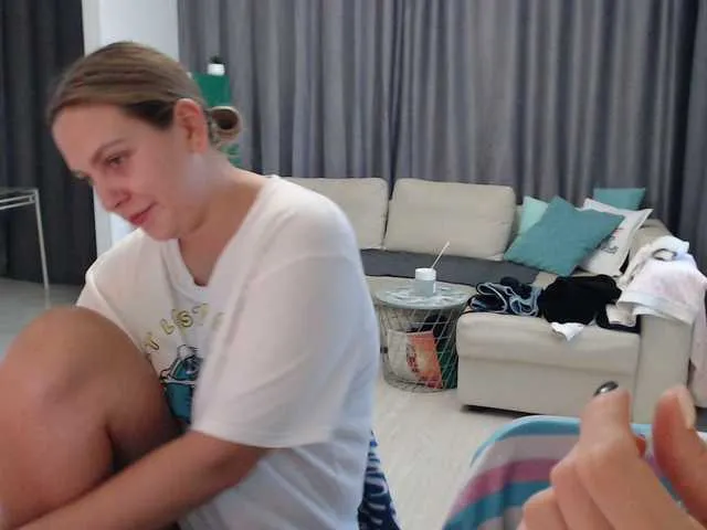 Live sex webcam photo for BugaGirls #270934453