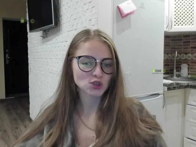 Live sex webcam photo for -Melissa- #270929492