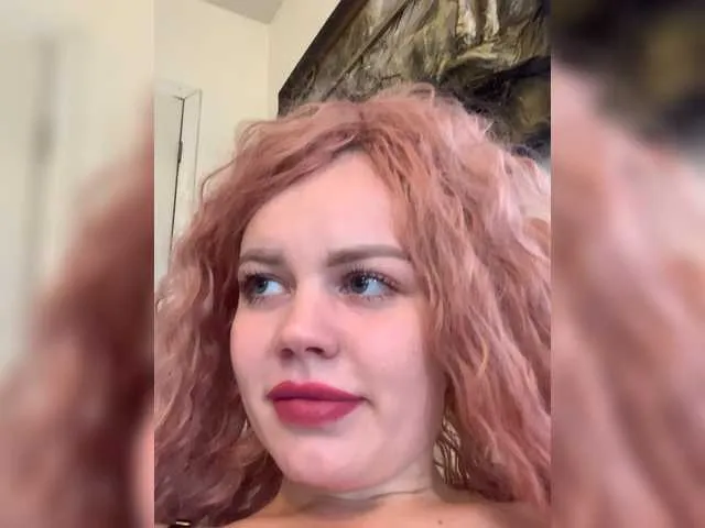 Live sex webcam photo for mariannaa #270938116