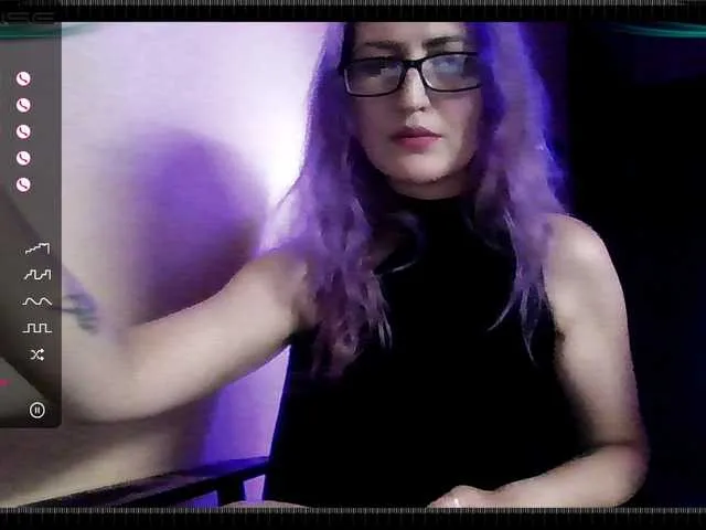 Live sex webcam photo for HolyAgata #270929796