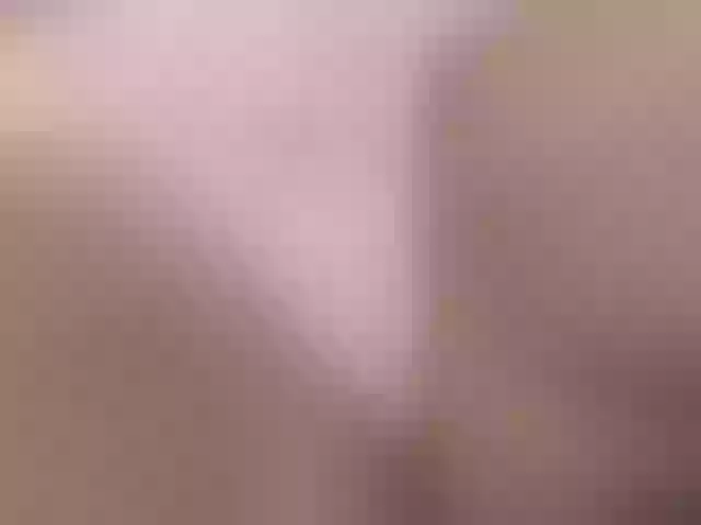 Live sex webcam photo for EllynXXX #270934968