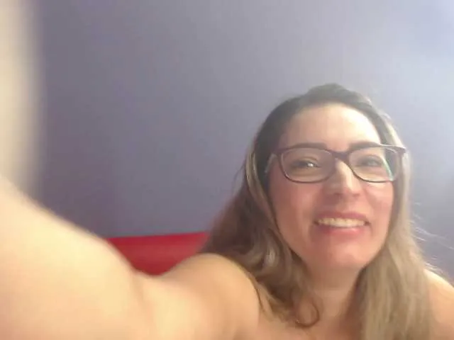 Live sex webcam photo for jeniferblanco #270930357