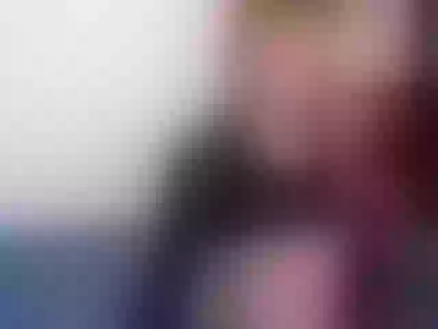 Live sex webcam photo for gizzell2 #270931107