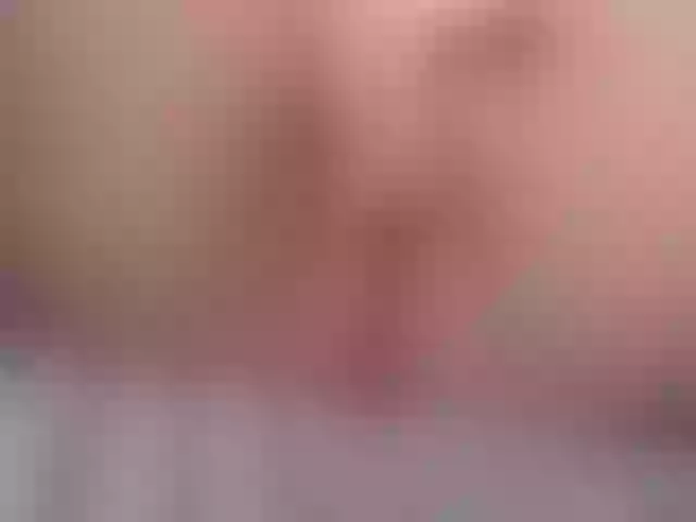 Live sex webcam photo for lucy-miilf #270934617