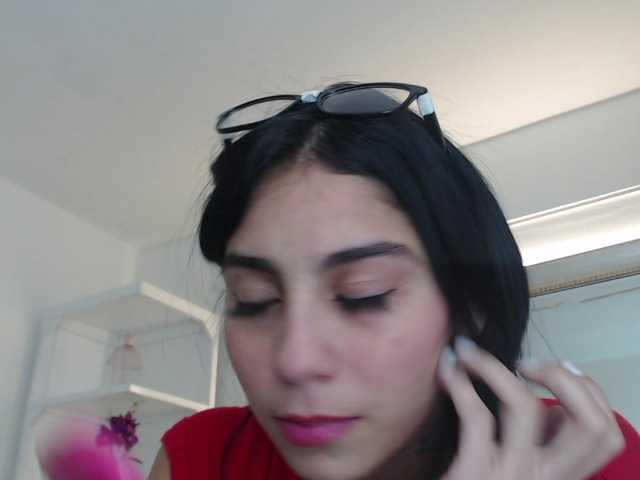 Live sex webcam photo for Joebruce #270938968