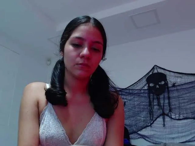 Live sex webcam photo for UBittersweet #270938839