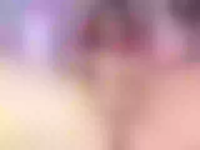 Live sex webcam photo for Joanne-Becket #270943268