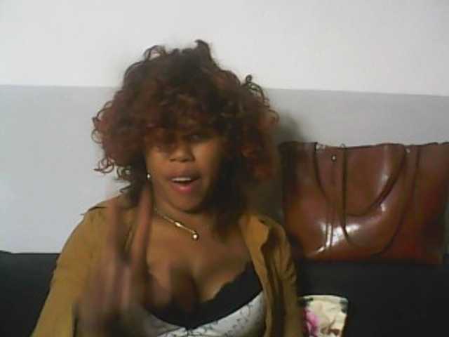 Live sex webcam photo for jojosquirt #270943960