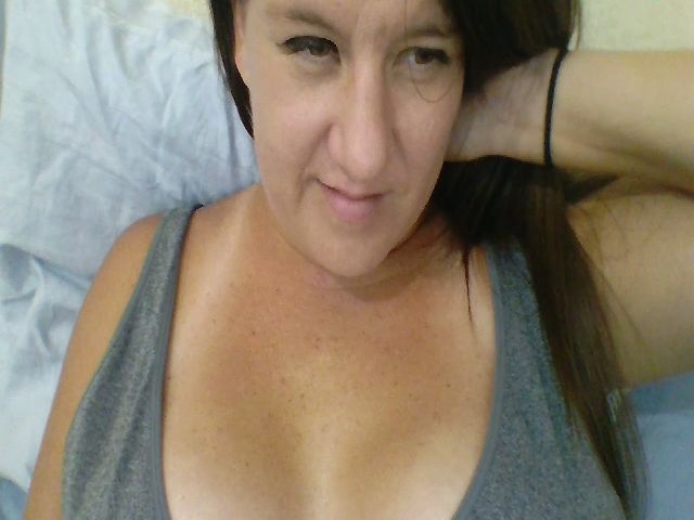 Live sex webcam photo for Kenzie_leigh #270945629