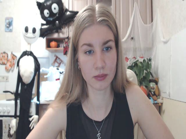 Live sex webcam photo for Ms_Charming #270946654