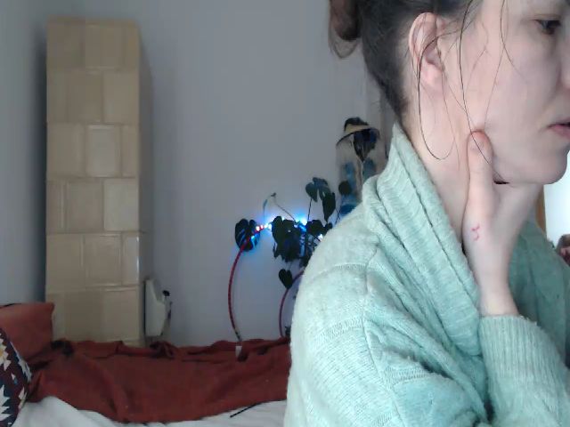 Live sex webcam photo for PetitePinkie #270947246