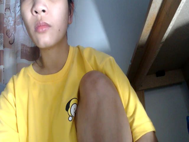 Live sex webcam photo for HotpukiLuver #270947344