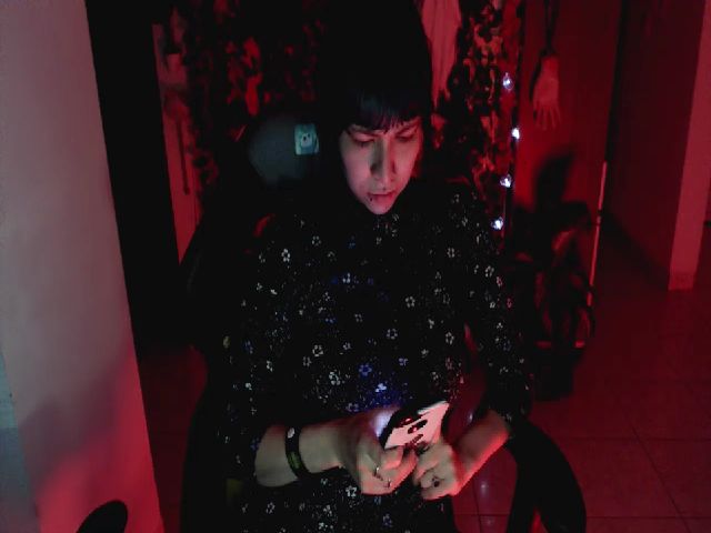 Live sex webcam photo for umaru_michae #270932546