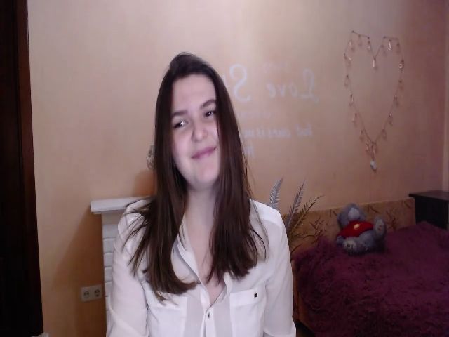 Live sex webcam photo for LiliBrendon #270941767