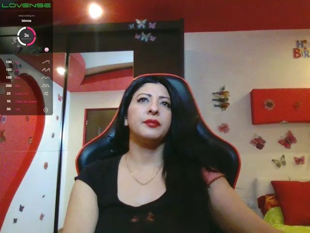 Live sex webcam photo for Joanna4you_ #270944810