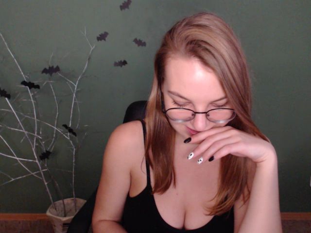 Live sex webcam photo for JettySise #270940130