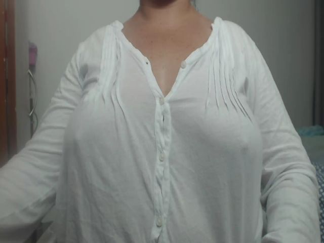 Live sex webcam photo for squirtx_hott #270932022