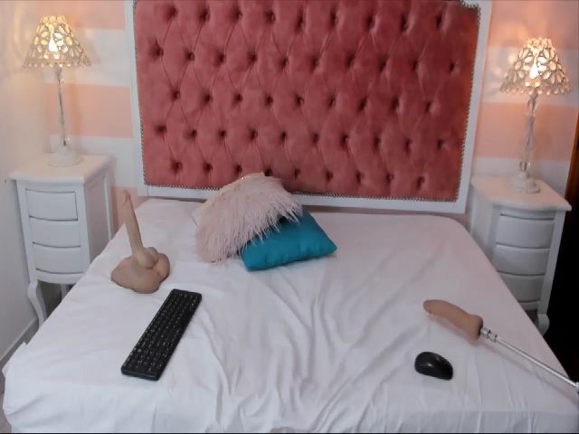 Live sex webcam photo for Keirab #270937784