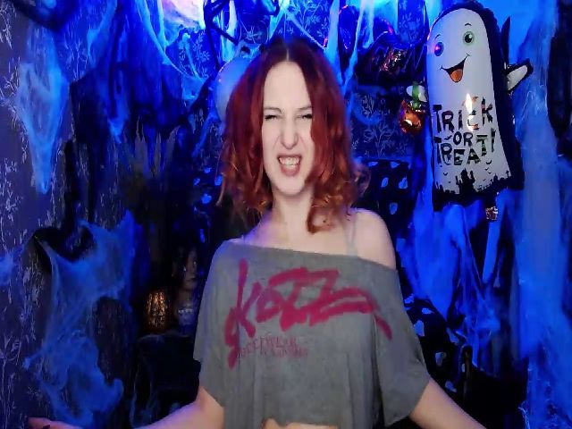 Live sex webcam photo for AgathaNoxe #270947672