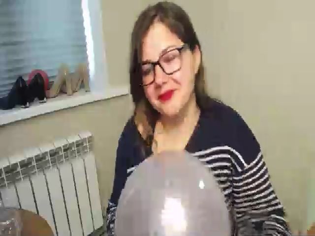 Live sex webcam photo for MonLais #270936755