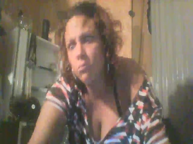 Live sex webcam photo for LailaRedd19 #270942243