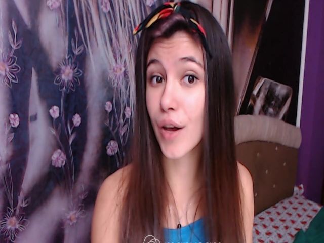 Live sex webcam photo for MisticaMissy #270932458