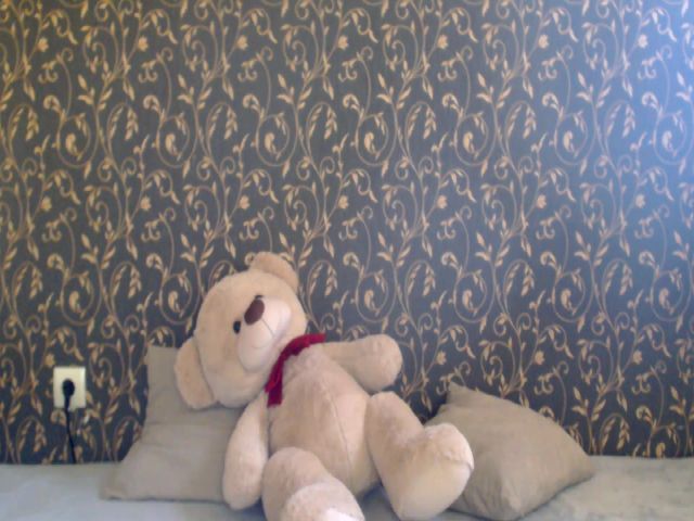 Live sex webcam photo for Meowny #270935916