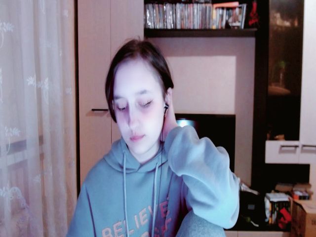 Live sex webcam photo for LanaMillie #270945341