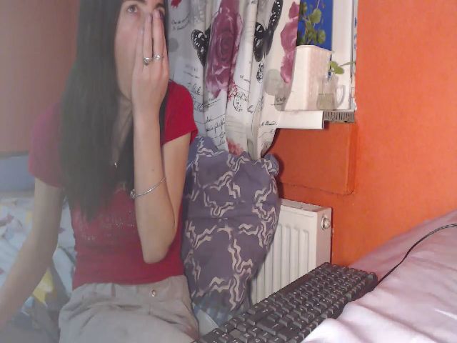 Live sex webcam photo for HOT_JULLYXXX #270941443