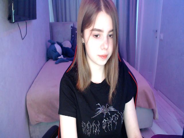 Live sex webcam photo for TriplePrinces #270935989