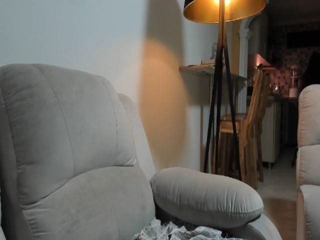 Live sex webcam photo for LittleAle60 #270933029