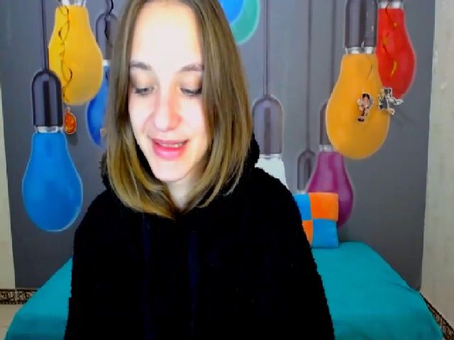 Live sex webcam photo for Tessa_Hot #270933817